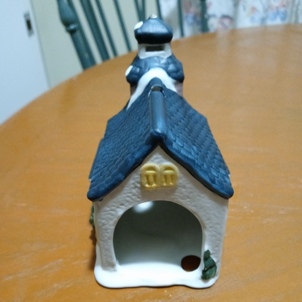 Village School Candle Holder - Picture 3 of 10